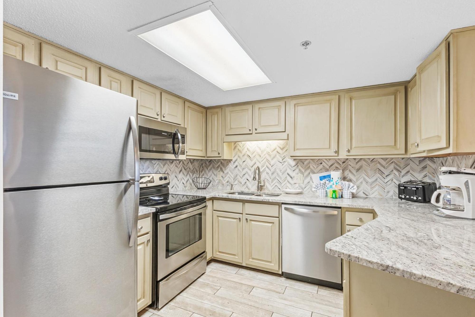 Appartement Phoenix V Unit 816 *
